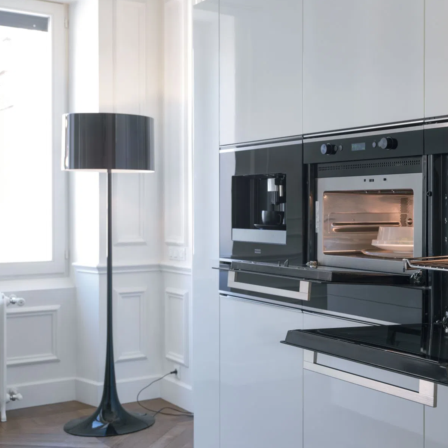 forno-e-micro-ondas-combinado-franke-mythos-60cm-40l-ambientado2